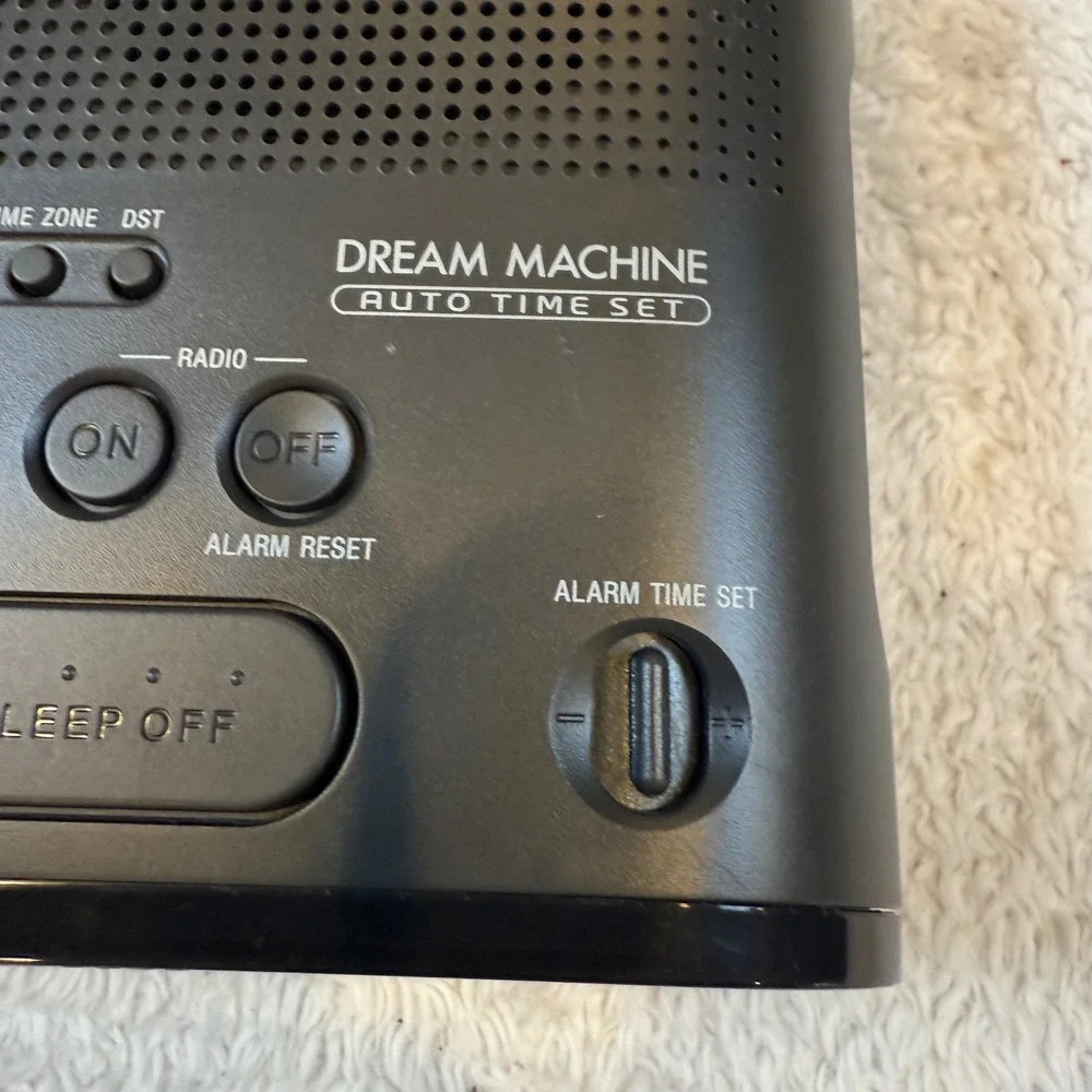 Sony Dream Machine ICF-C218 FM AM Clock Radio Auto Time Set Black Alarm Clock